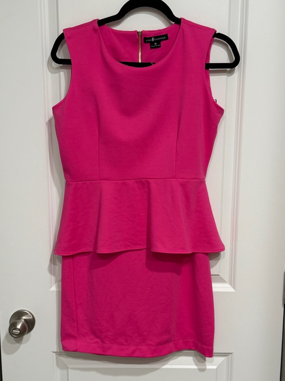 NORA GARDNER Career Bright Pink Peplum Top & Pencil Skirt Set dress Size M~4